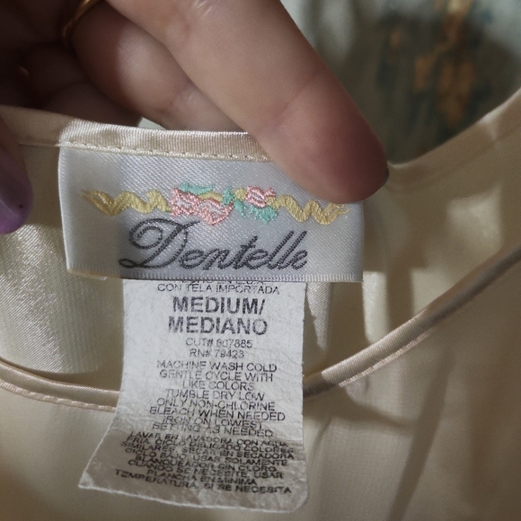 Vintage Dentelle Long Off White Embroidered Floral Slip Nightgown - Picture 11 of 13